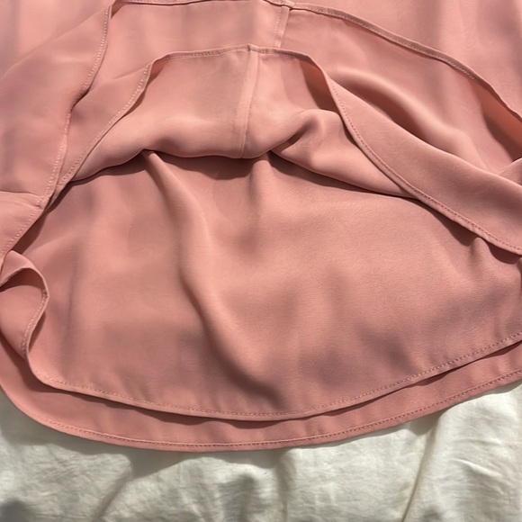 RW&CO | Dusty Rose/Pink | V-Neck | Ruffle | Sleeveless | Blouse | Size S - Picture 8 of 13